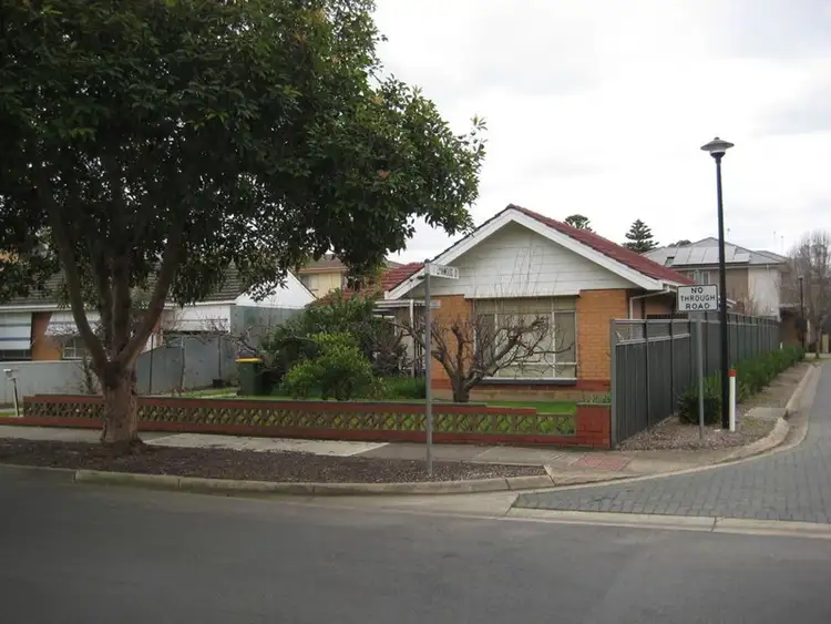 12 Wear Avenue, Marden SA 5070
