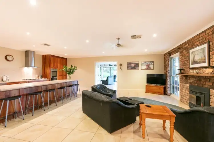 Fourth view of Homely house listing, 221 Woorlong Avenue, Red Cliffs VIC 3496