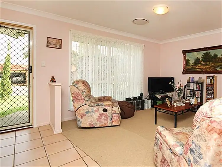 Second view of Homely house listing, 4 Bowerbird Close, Doolandella QLD 4077