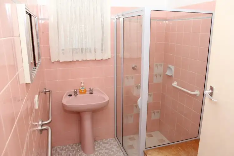 Seventh view of Homely house listing, 2 Derrick Street, Berri SA 5343