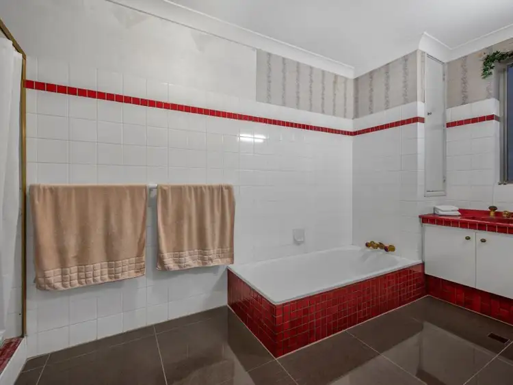 Sixth view of Homely apartment listing, 18/1 Lomond Terrace, East Brisbane QLD 4169