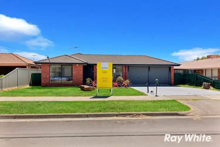 40 Banbury Crescent, Craigieburn VIC 3064