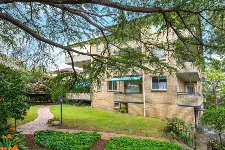 Main view of Homely unit listing, 2/239 Pacific Highway, Lindfield NSW 2070