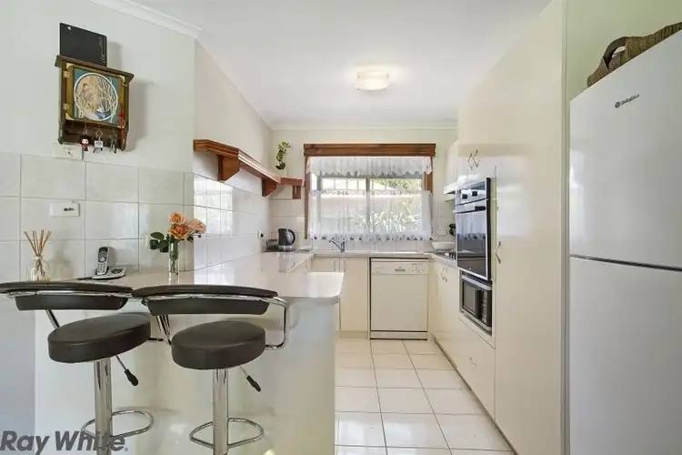 41 Coleraine Drive, Romsey VIC 3434