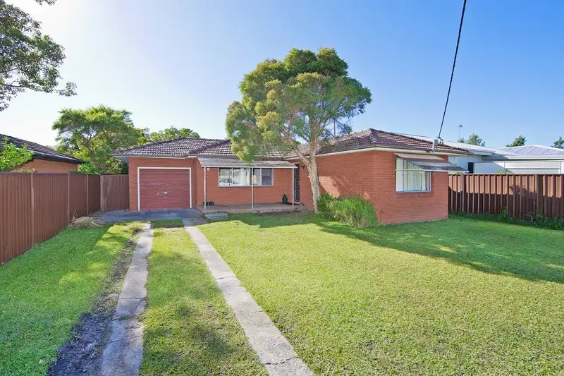 Main view of Homely house listing, 2 Tasman Avenue, Killarney Vale NSW 2261