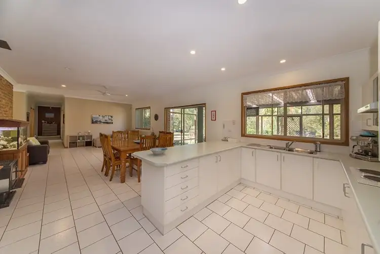 Sixth view of Homely house listing, 8 Kristanne Close, Taree NSW 2430