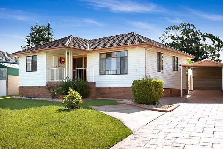 18 Messenger Road, Barrack Heights NSW 2528