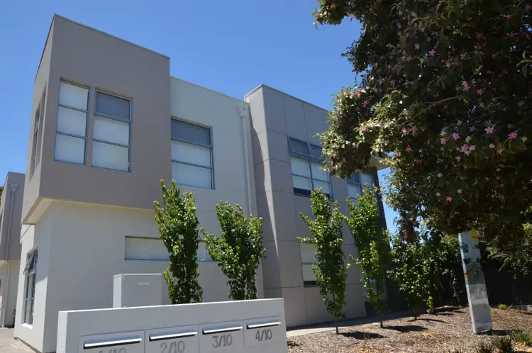 Main view of Homely house listing, 1/10 Leitch Avenue, Port Noarlunga SA 5167