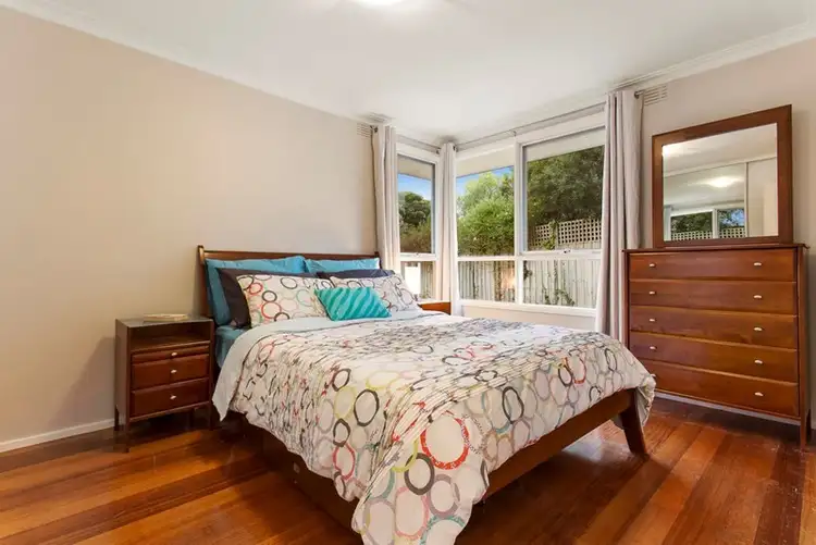 Fourth view of Homely house listing, 8 Akuna Avenue, Notting Hill VIC 3168