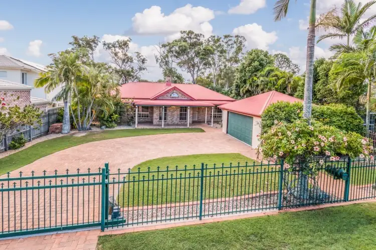 12 Blue Grass Crescent, Eight Mile Plains QLD 4113
