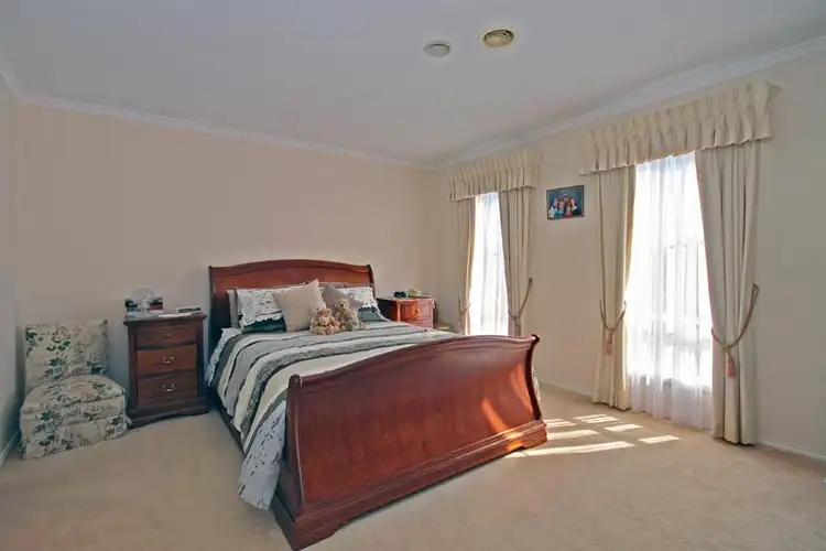 Seventh view of Homely house listing, 9 Isabella Close, Chelsea Heights VIC 3196