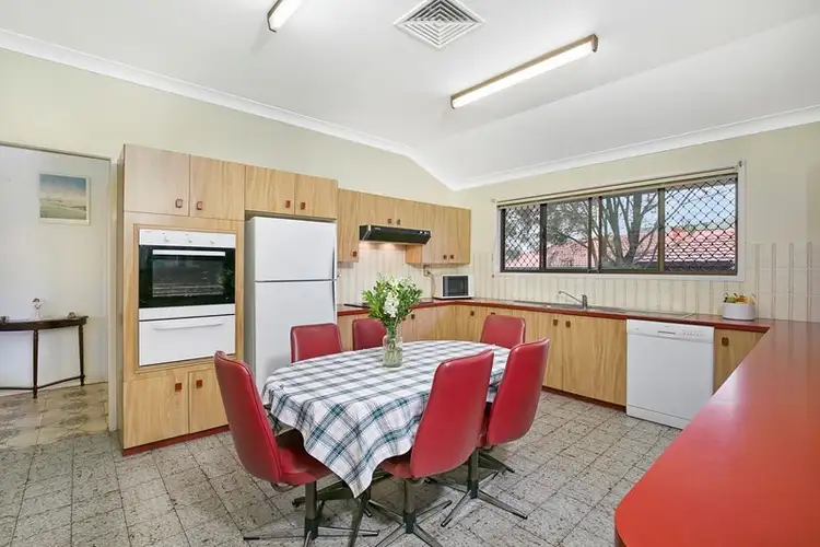 Fifth view of Homely house listing, 36 Agravain Street, Carindale QLD 4152
