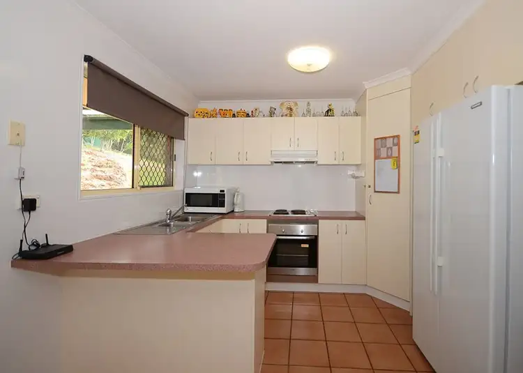 Fifth view of Homely house listing, 3 Russell Court, Dundowran QLD 4655