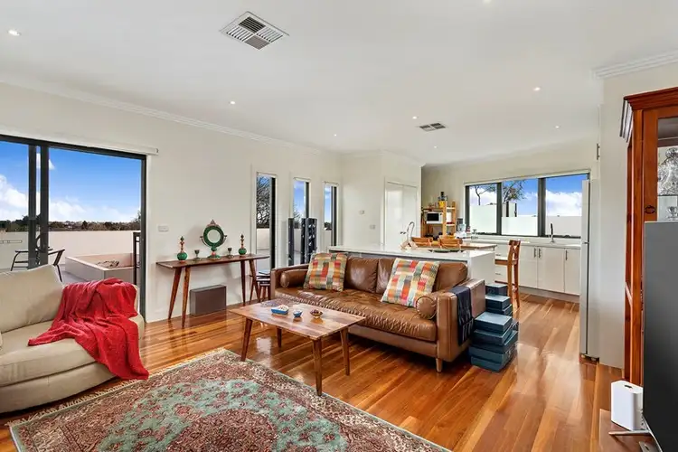 7/17 Churchill Street, Doncaster East VIC 3109