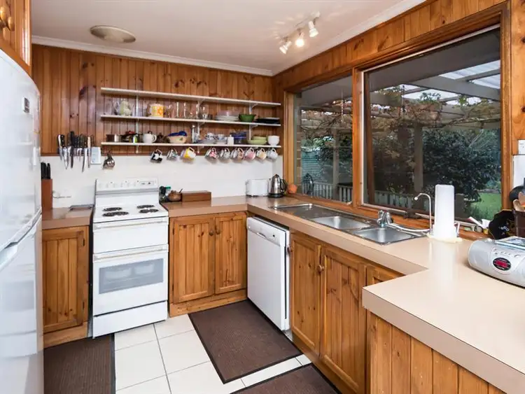 Second view of Homely house listing, 10 Lewis Avenue, Mount Barker SA 5251