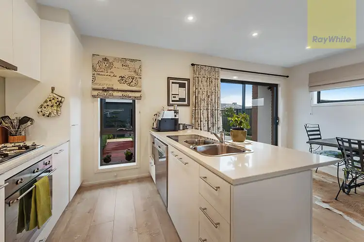 Fourth view of Homely house listing, 19 Channel Walk, Craigieburn VIC 3064