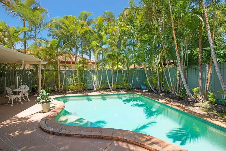 34 Islander Court, Burleigh Waters QLD 4220