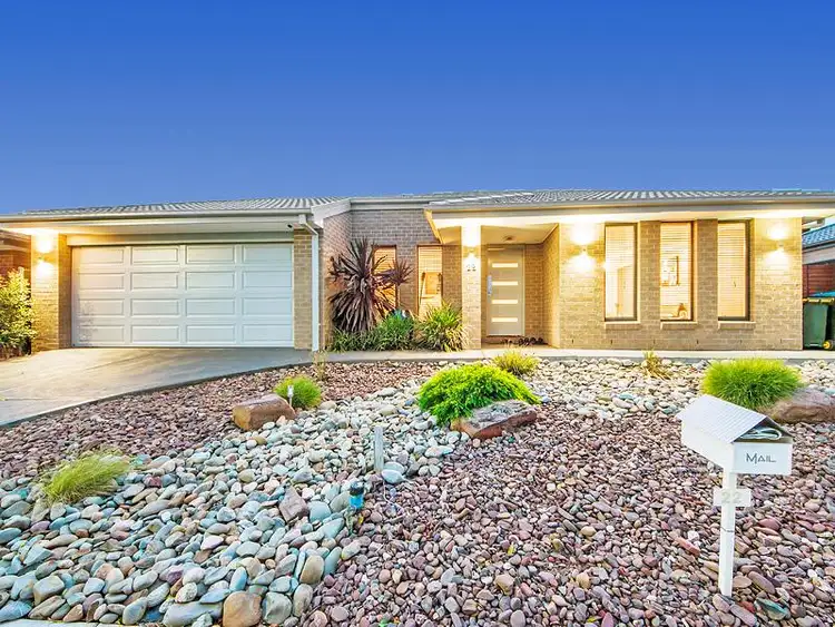 22 Carisbrook Circuit, Truganina VIC 3029