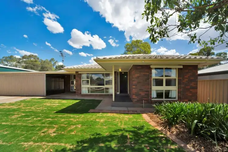 4 St Albans Road, Evanston Park SA 5116