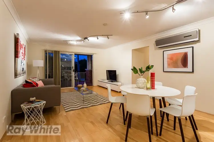 Main view of Homely apartment listing, 2/85 Kitchener Street, Coorparoo QLD 4151