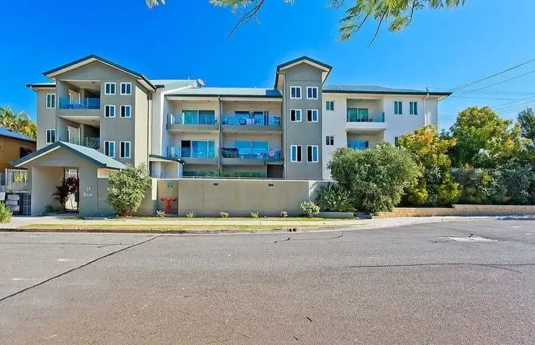 Main view of Homely unit listing, 8/18-20 Rose Street, Southport QLD 4215