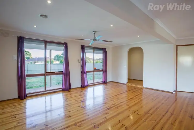Third view of Homely house listing, 5 Dryden Court, Bundoora VIC 3083