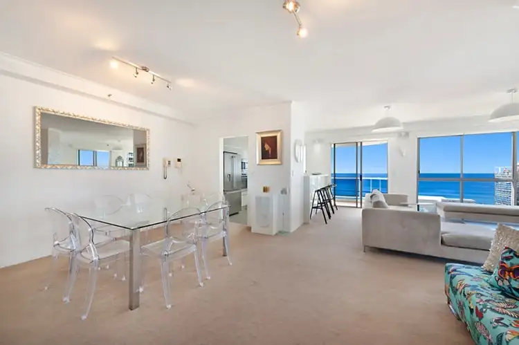 59 Pacific Street, Main Beach QLD 4217