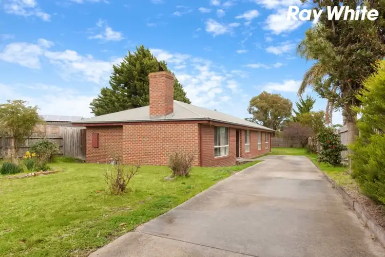 1 McNamara Court, Pakenham VIC 3810