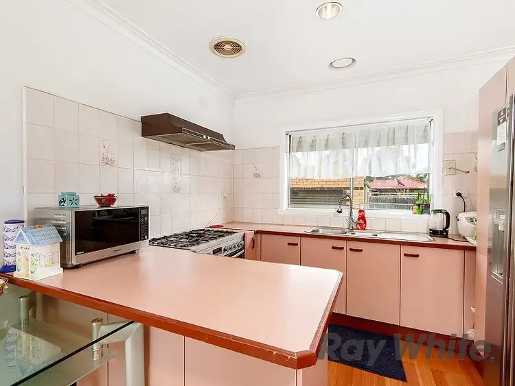 Sixth view of Homely house listing, 31 Willaton Street, St Albans VIC 3021