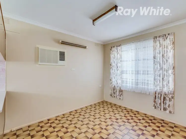 Fifth view of Homely house listing, 14 Philip Court, Thomastown VIC 3074