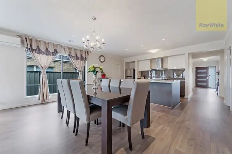 Sixth view of Homely house listing, 8 Iron Bridge Road, Craigieburn VIC 3064
