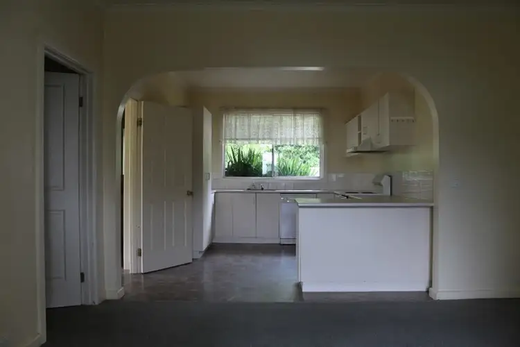 Second view of Homely house listing, 75 Hamilton Place, Hamilton VIC 3300