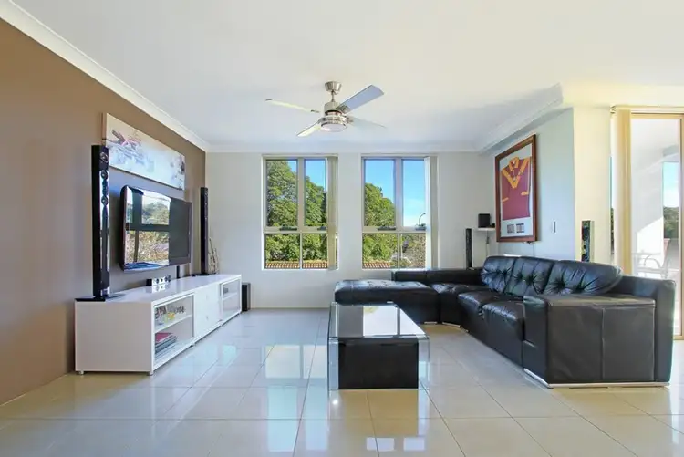 Second view of Homely unit listing, 9/5-7 Princes Highway, Figtree NSW 2525