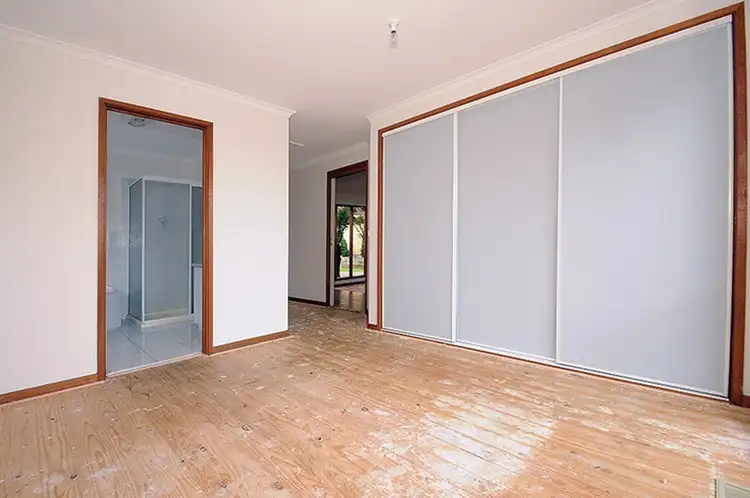 Seventh view of Homely house listing, 19 Rodney Court, Skye VIC 3977