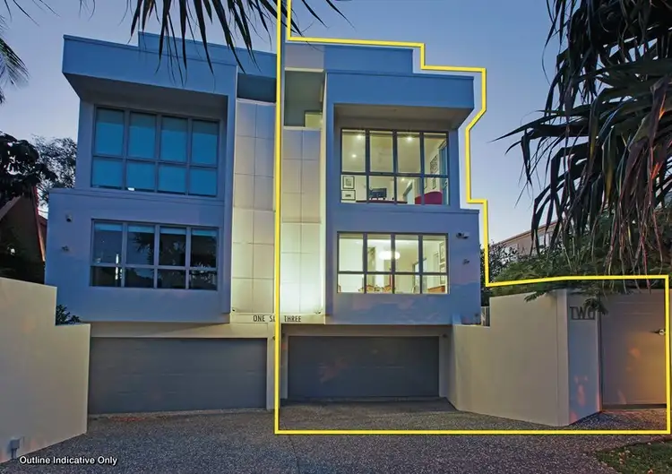 Fourth view of Homely townhouse listing, 2/163 Stanhill Drive, Chevron Island QLD 4217