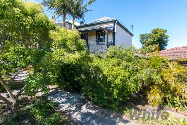 54 Gipps Street, Carrington NSW 2294