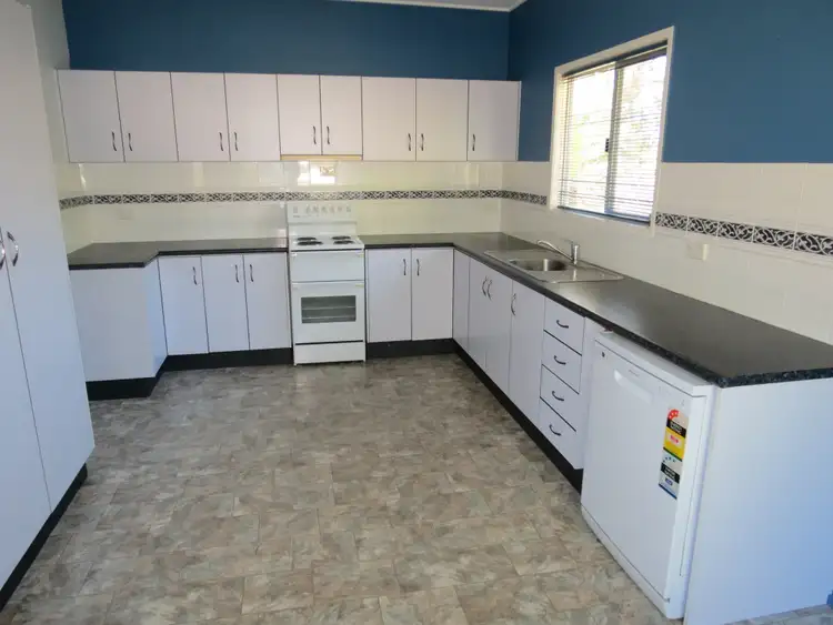 Second view of Homely house listing, 2 Brahman Place, Emerald QLD 4720