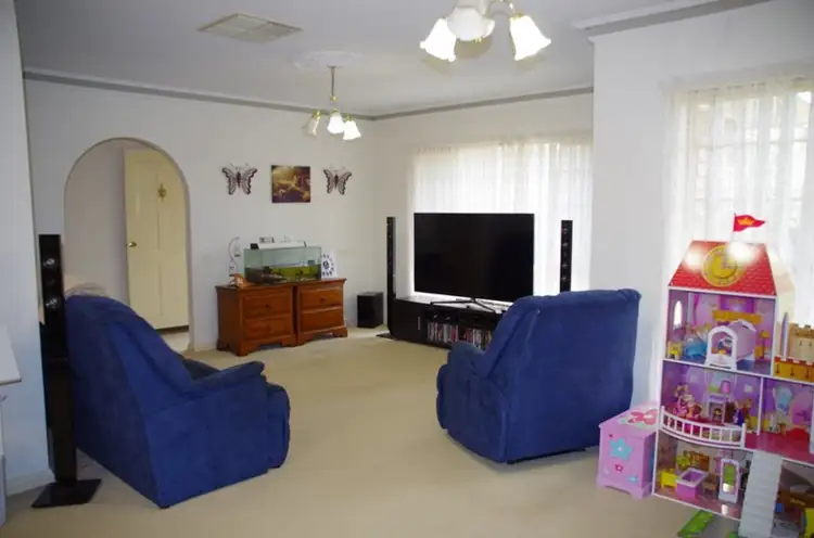 Second view of Homely house listing, 1 Tess Court, Paringa SA 5340