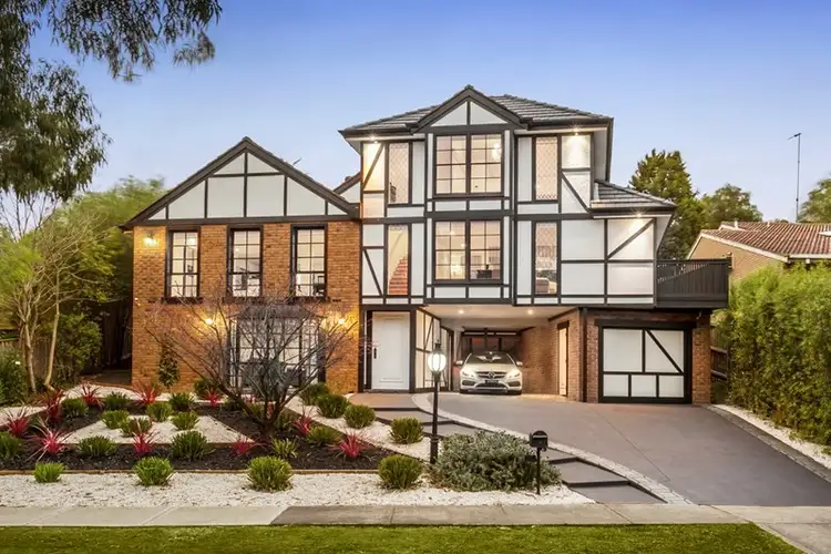 22 Long Valley Way, Doncaster East VIC 3109
