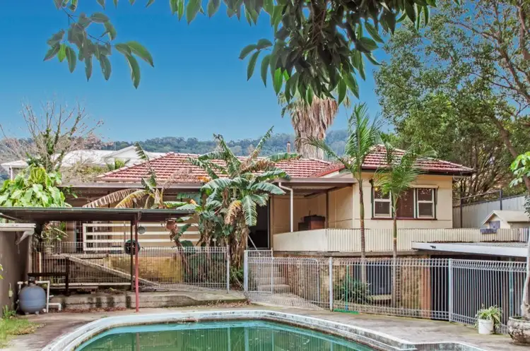 5B Popes Road, Woonona NSW 2517