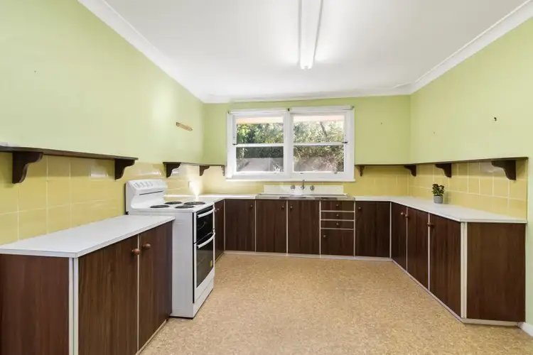 Second view of Homely house listing, 6 Carinya Close, Allambie Heights NSW 2100