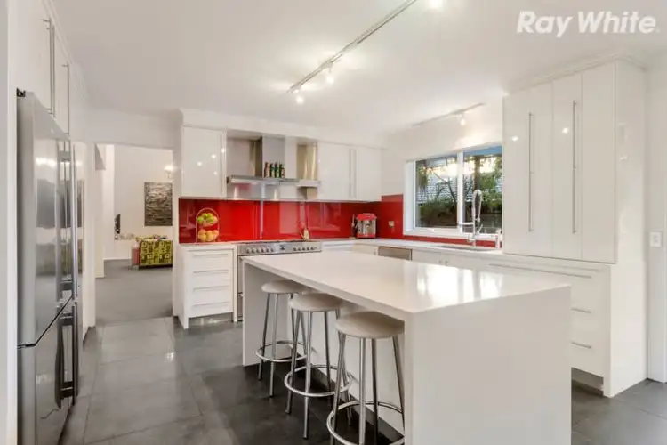 10 St Andrews Court, Black Rock VIC 3193
