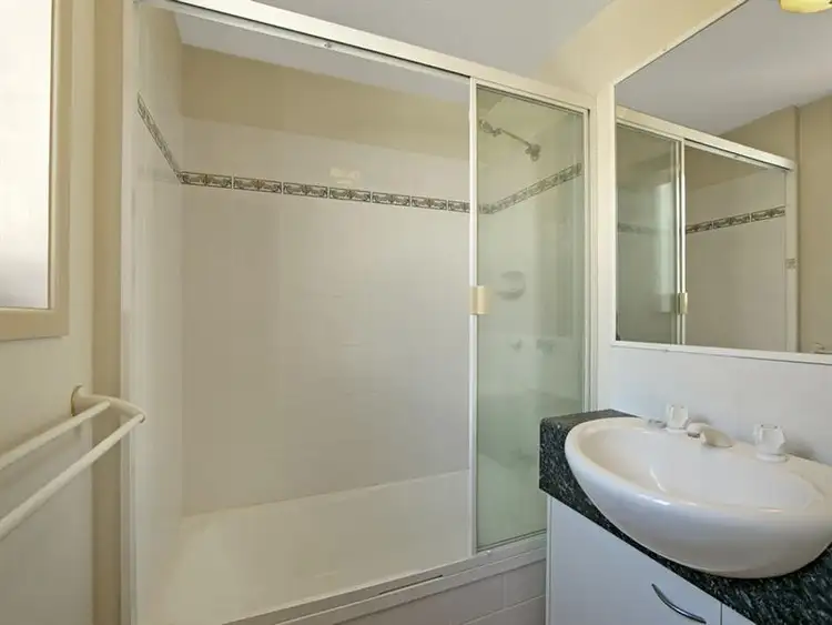 Seventh view of Homely apartment listing, 8/56 Bauer Street, Southport QLD 4215