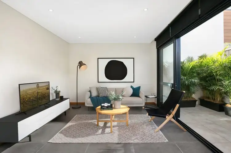 Main view of Homely apartment listing, 10/24 Gordon Street, Paddington NSW 2021