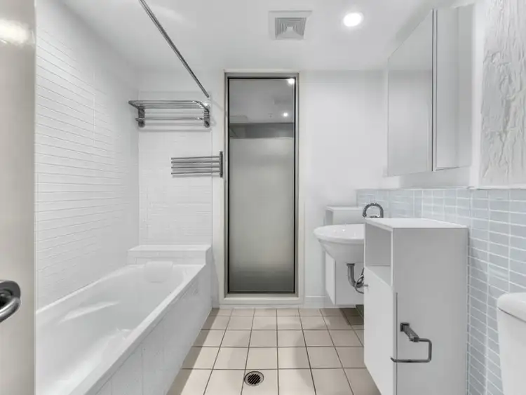 Seventh view of Homely apartment listing, 214/64 Macquarie Street, Teneriffe QLD 4005