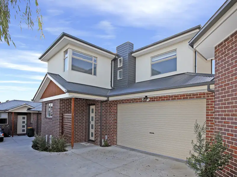 Main view of Homely townhouse listing, 2/23 Cartwright Street, Oak Park VIC 3046
