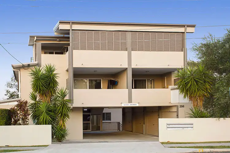 Main view of Homely unit listing, 1/298 Cavendish Road, Coorparoo QLD 4151
