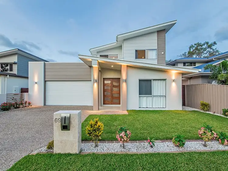 69 Feathertail Place, Wakerley QLD 4154
