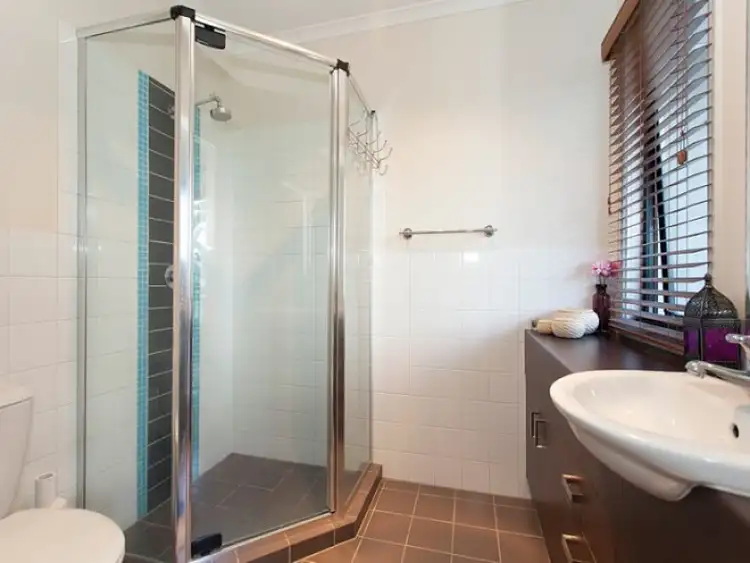 Fifth view of Homely townhouse listing, 4/33 Quarry Road, Sherwood QLD 4075