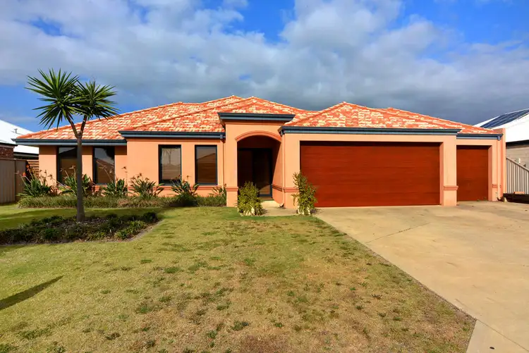 7 Onyx Brace, Australind WA 6233